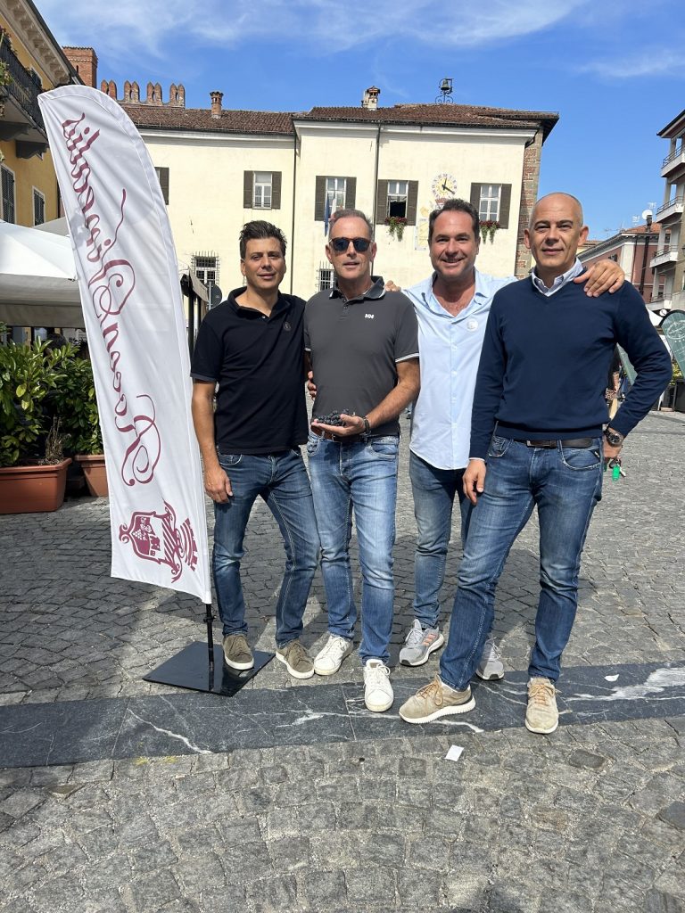Azienda Agricola RoccaVinealis Roccavignale - Provincia di Savona Coltivazione di Granaccia e Vermentino – Festa Nazionale del Tartufo Millesimo Settembre 2023