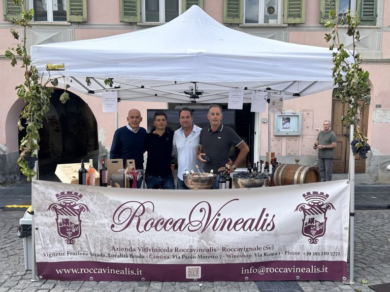 Azienda Agricola RoccaVinealis Roccavignale - Provincia di Savona Coltivazione di Granaccia e Vermentino – Festa Nazionale del Tartufo Millesimo Settembre 2023